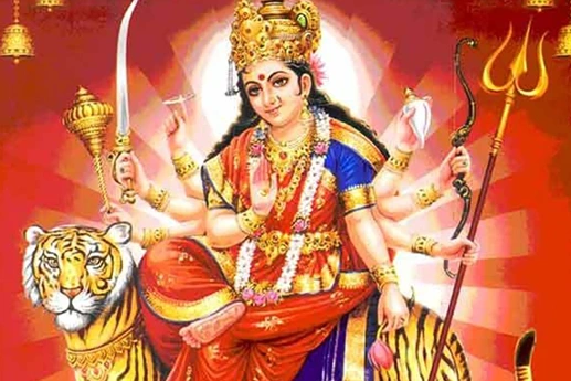 culto-de-lo-femenino-witchcraft-imagen-destacada-curso-de-tantra-taller-de-tantra-formación-de-tantra-hari-dass