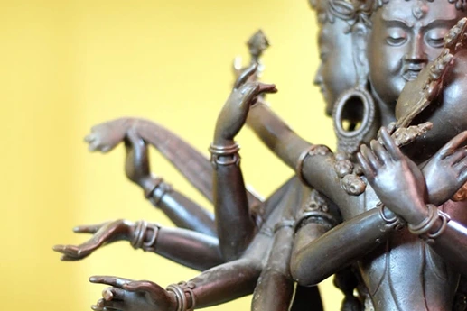 jala-neti-imagen-destacada-curso-de-tantra-taller-de-tantra-formación-de-tantra-hari-dass