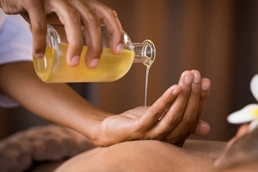 aceites-y-lubricantes-imagen-destacada-curso-de-tantra-taller-de-tantra-formación-de-tantra-barcelona-tantra-madrid-hari-dass