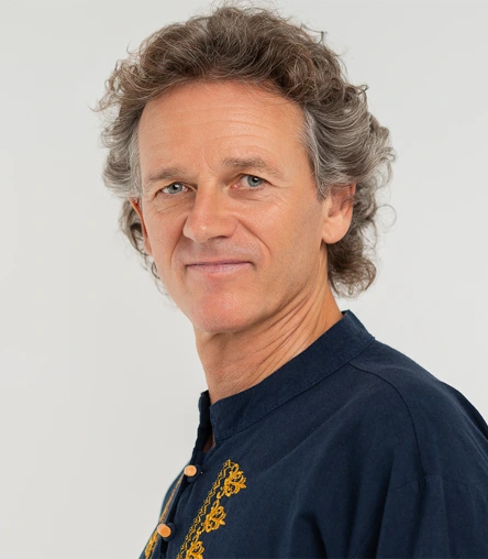 Hari-dass-7-formacion-de-tantra-tantra-barcelona-tantra-madrid-curso-tantra-formación-tantra-taller-tantra-hari-dass